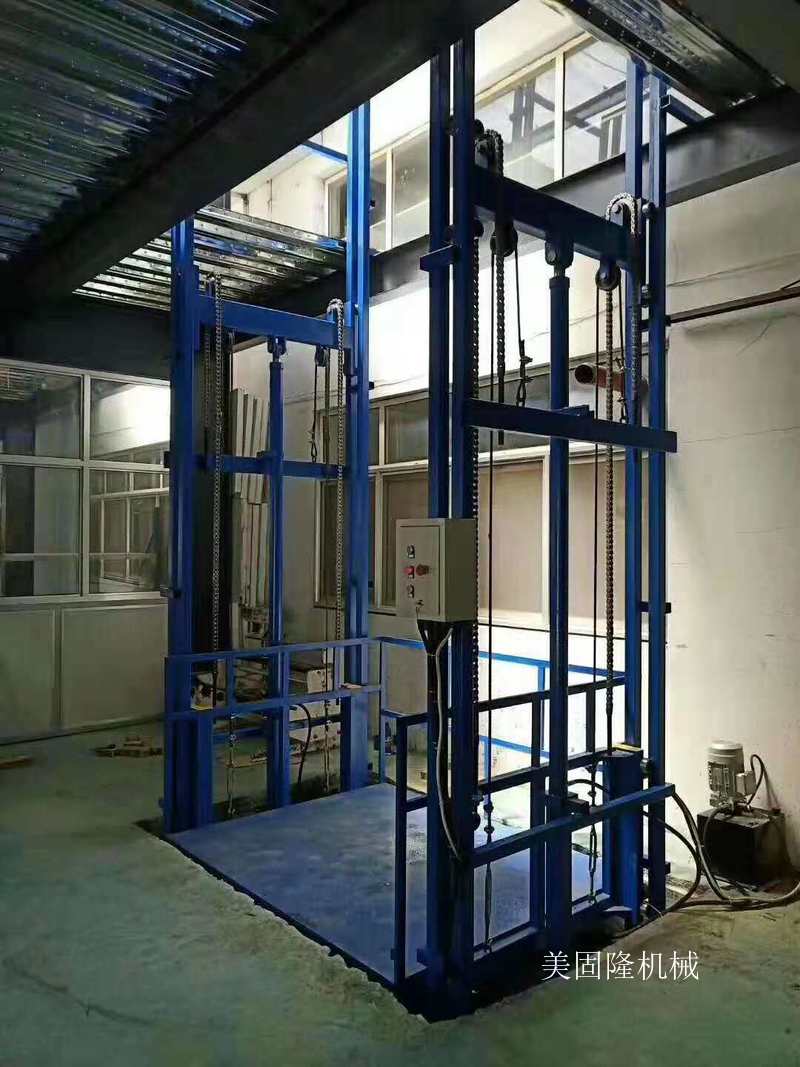 南阳室内导轨式升降机厂家